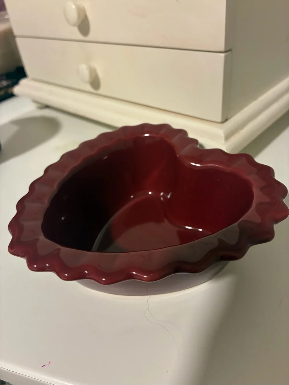 Heart-Shaped Ceramic Jewelry Dish in Deep Red